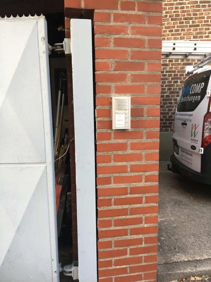 Ostello Dormitorium Kaarst Wohnraum Auf Zeit Esterno foto