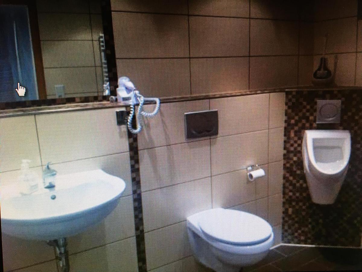 Ostello Dormitorium Kaarst Wohnraum Auf Zeit Esterno foto