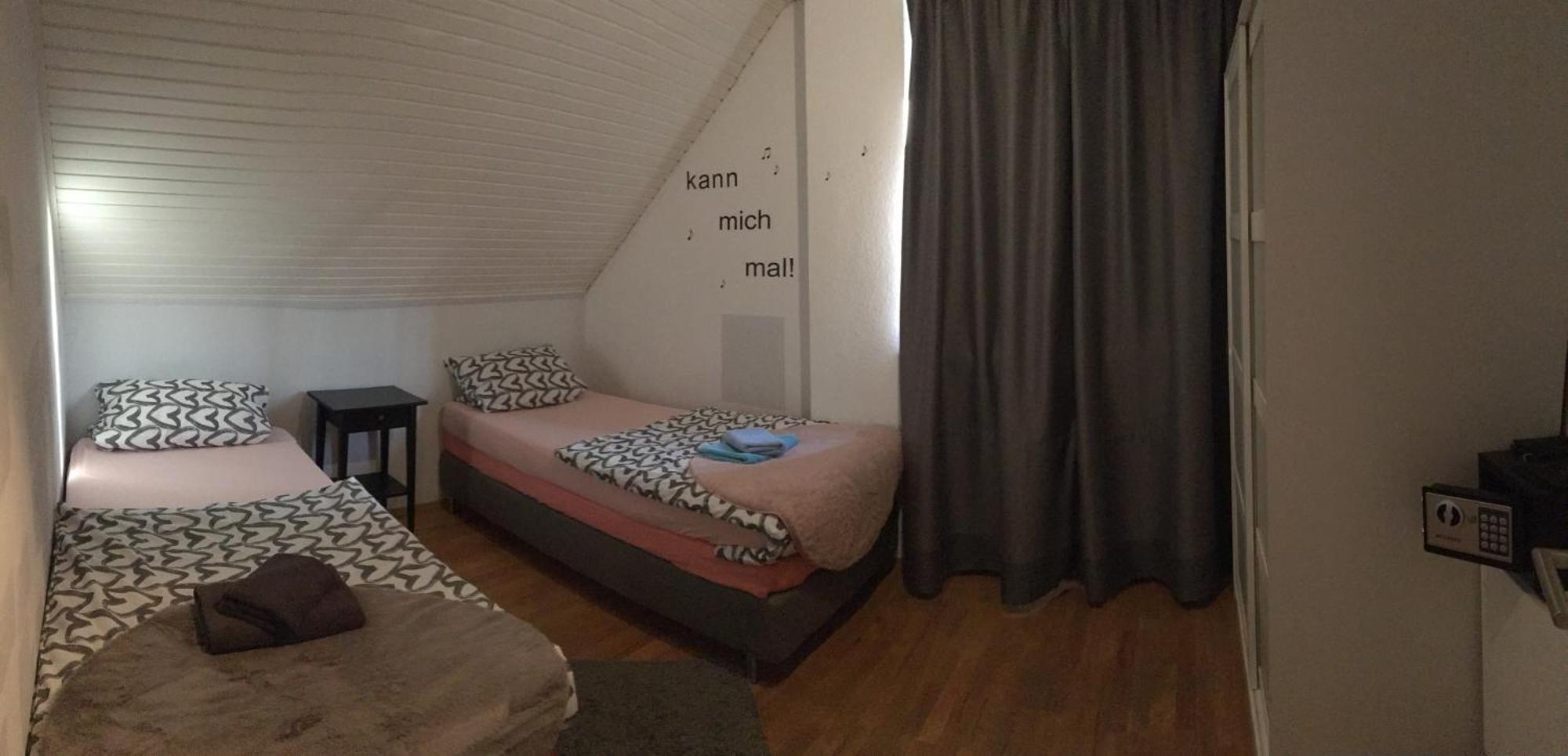 Ostello Dormitorium Kaarst Wohnraum Auf Zeit Esterno foto