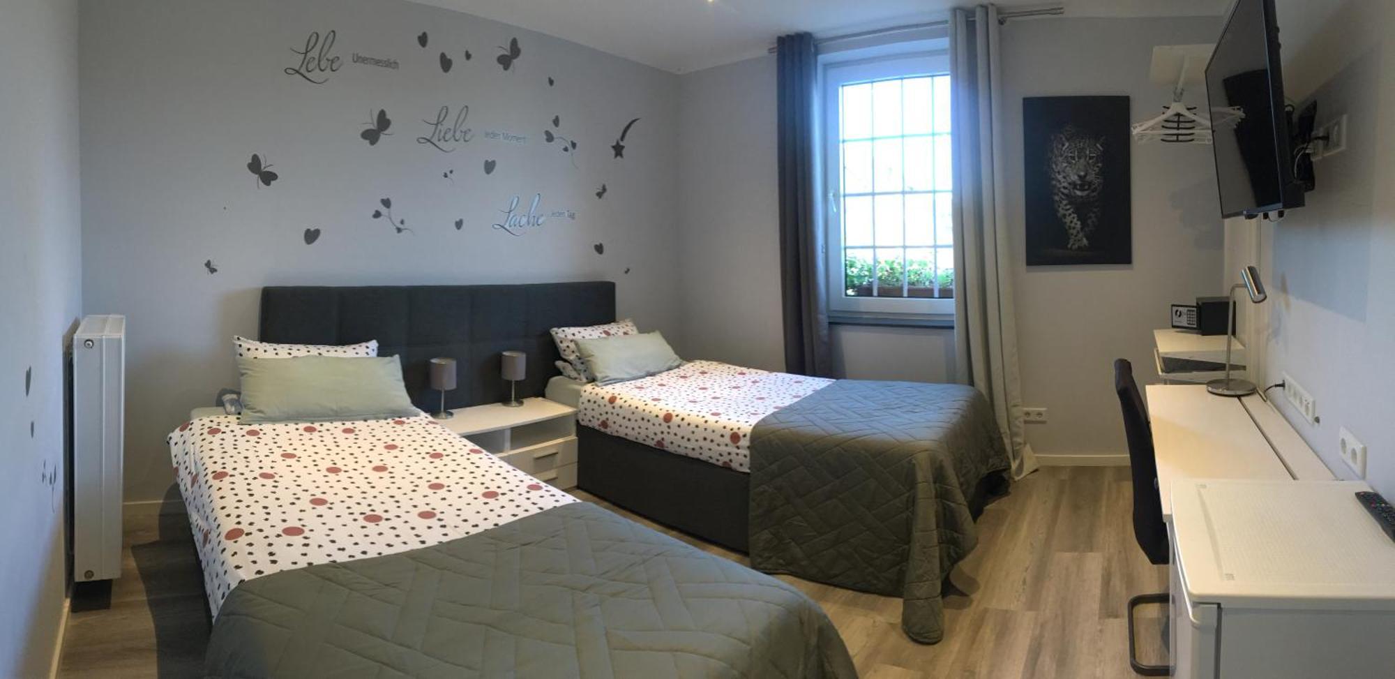Ostello Dormitorium Kaarst Wohnraum Auf Zeit Esterno foto